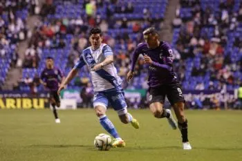 El Puebla de la Franja sucumbe con un 1-2 ante los Rayados de Monterrey