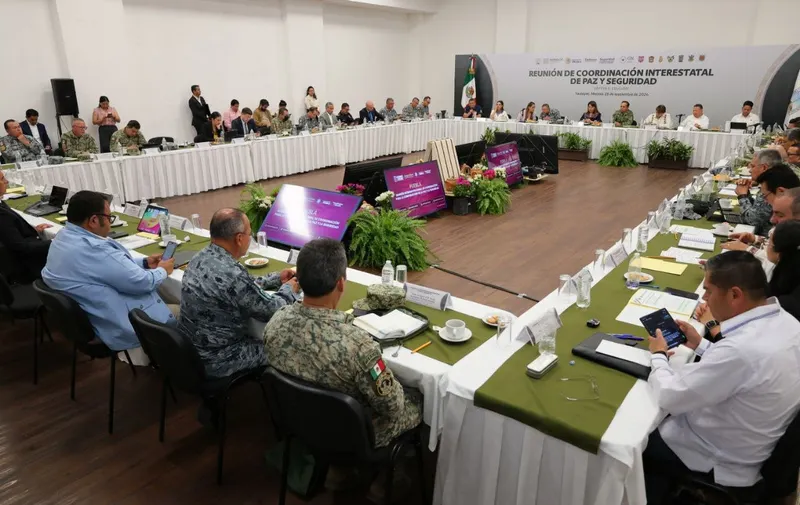 Puebla refuerza coordinación con estados vecinos contra el robo a transporte de carga