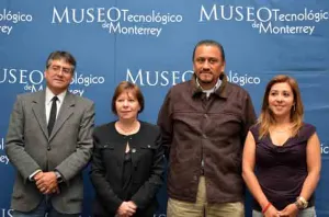 Presenta FEMSA “Historia Visual del Cálculo” en Puebla