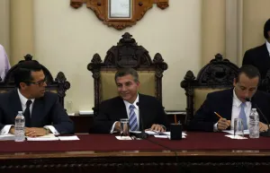 Aprueba Cabildo convocatoria para elegir a titular del IMJ