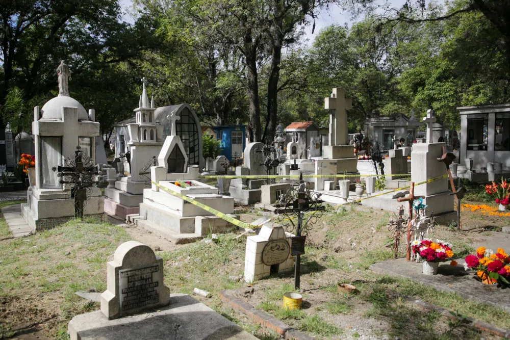 Esperan más de 20 mil visitantes en el Panteón Municipal de Puebla por el Día de las Madres