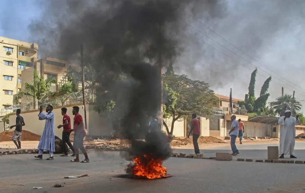 Ejecutan golpe de Estado en Sudán