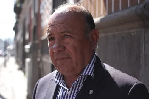 Las credenciales de Sergio Vergara