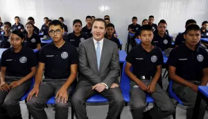 Gobernador contribuye a paz nacional, coinciden autoridades federales