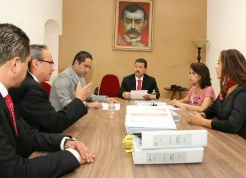 Concluye en San Pedro Cholula el proceso de entrega recepción