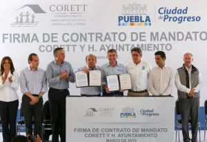 Los tres órdenes de gobierno brindan certeza jurídica a los poblanos