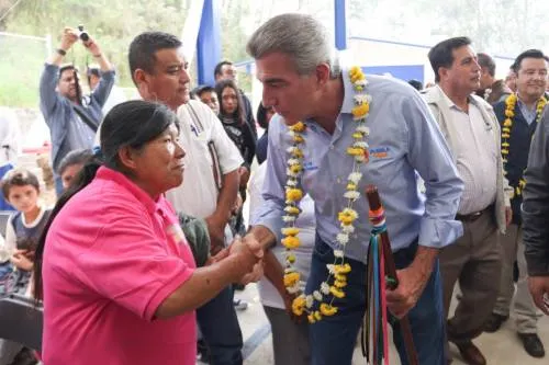 Con educación y acceso al agua Tony Gali cumple a Huauchinango