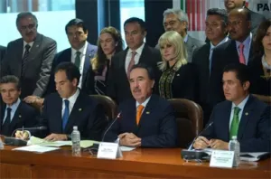 Refrendan compromiso del PRI y Verde para aprobar ley anticorrupción