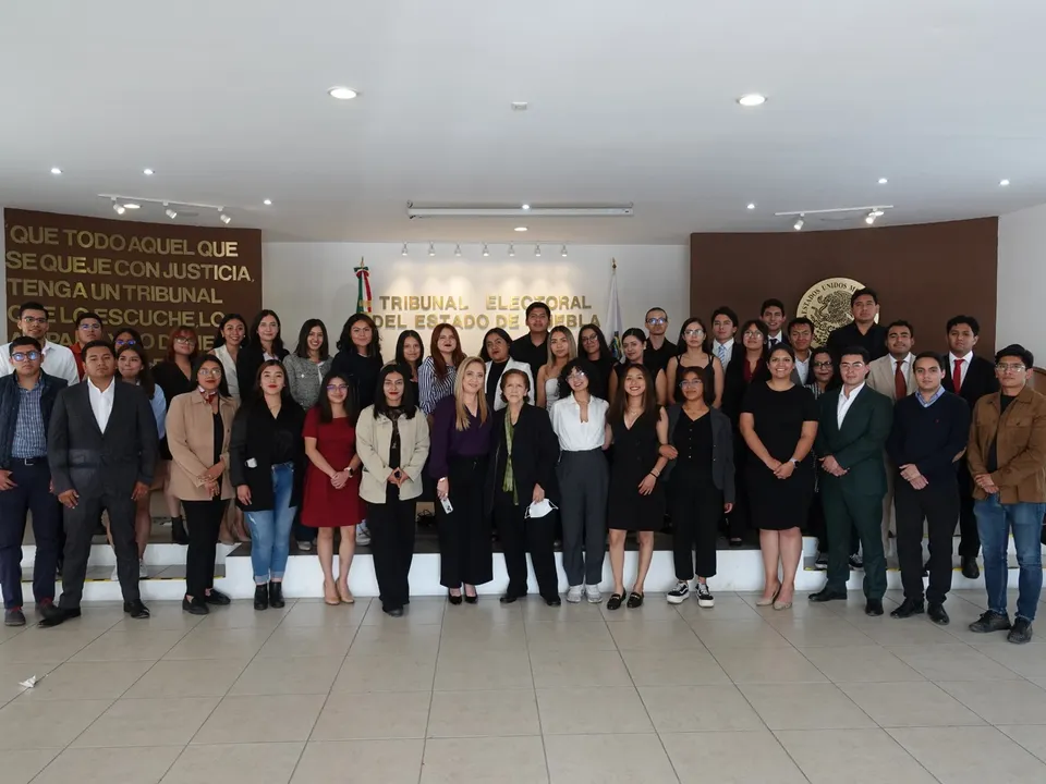 Actividad “Magistrado por un día”