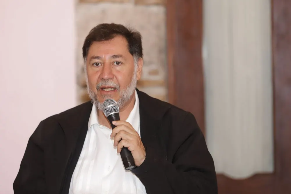 PT cerrará filas con quien gane encuesta a alcaldía: Fernández Noroña