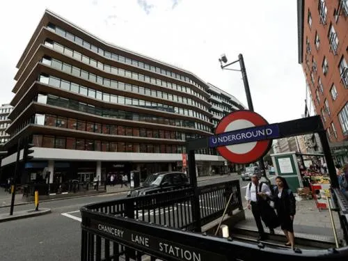 Londres contempla restringir residencia a los europeos