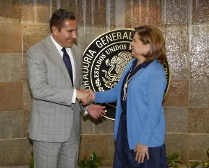 Moreno Valle se reúne con titular PGR