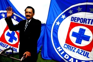 Muere histórico del Cruz Azul, Javier “Kalimán” Guzmán