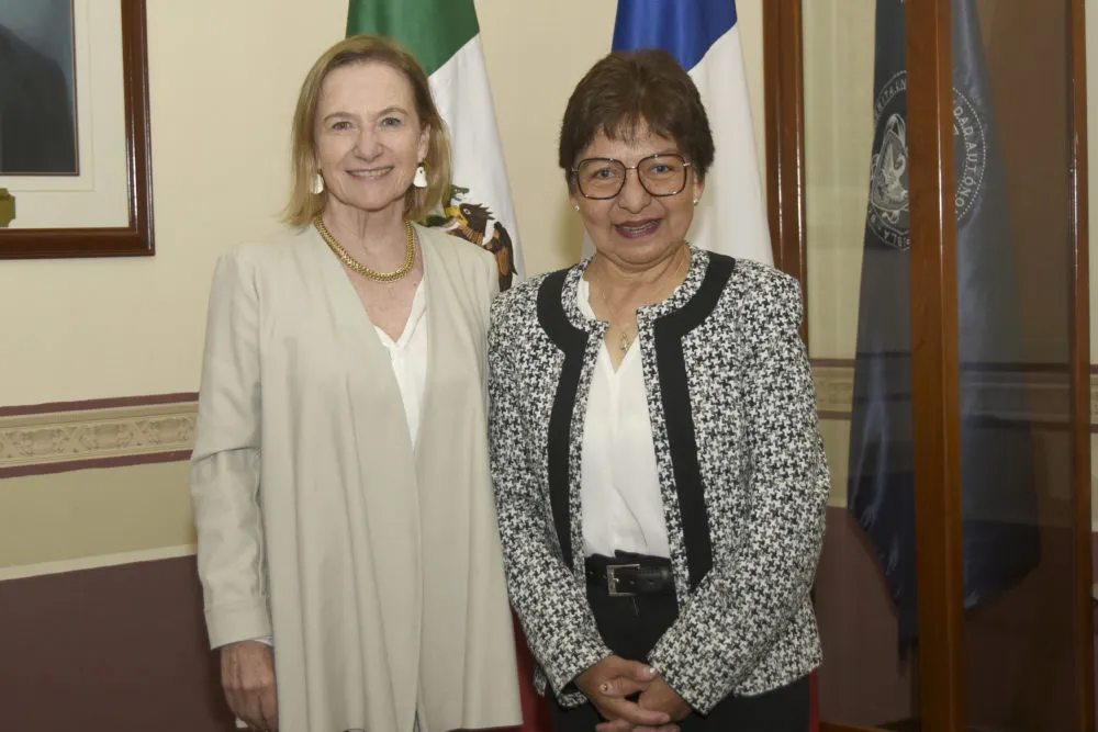 Estrecha alianzas BUAP con Embajada de Francia en México