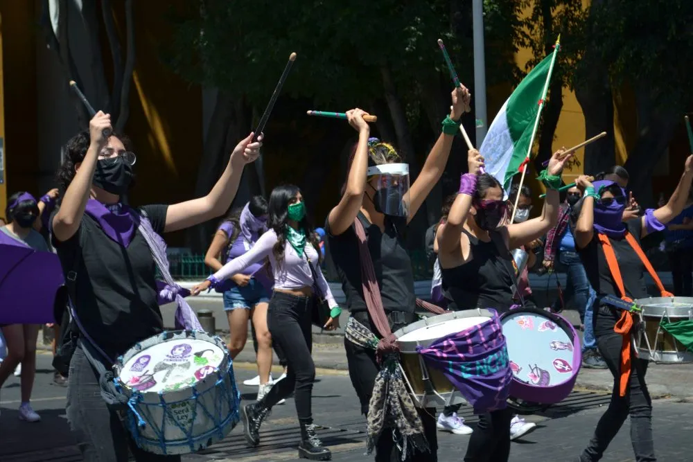 Rumbo al #8M: con caminata piden alto a la violencia