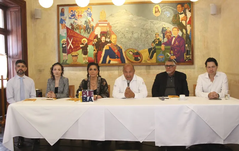 Presenta gobierno estatal libro "El Cinco de Mayo en la Alta California"