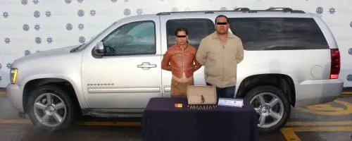Detiene SSPTM de Puebla a dos personas por portación ilegal de arma de fuego