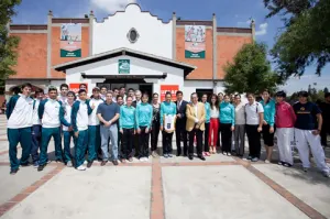 Eduardo Rivera Pérez da la bienvenida a la Selección Nacional de Taekwondo