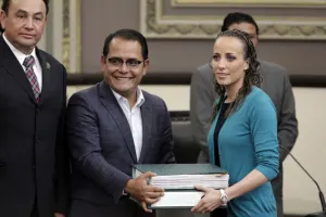 Susana Riestra contestará el tercer informe de RMV