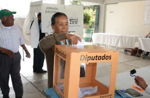 Con éxito se realizó plebiscito extraordinario en Momoxpan