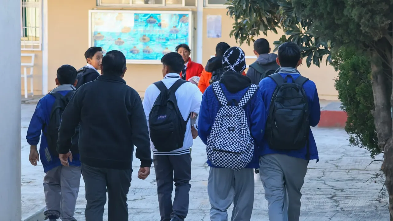 Lanzan estrategia nacional “ABC de las Emociones” para fortalecer la salud mental de adolescentes; llegará a escuelas de todo el país