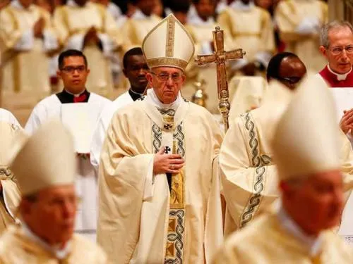 El éxito material no es la base de la vida: Papa