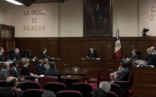 Corte avala que funcionarios de Banxico, IFT e INE ganen más que el Presidente