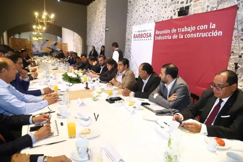 No habrá más quejas por opacidad en contratos de obra pública: Miguel Barbosa