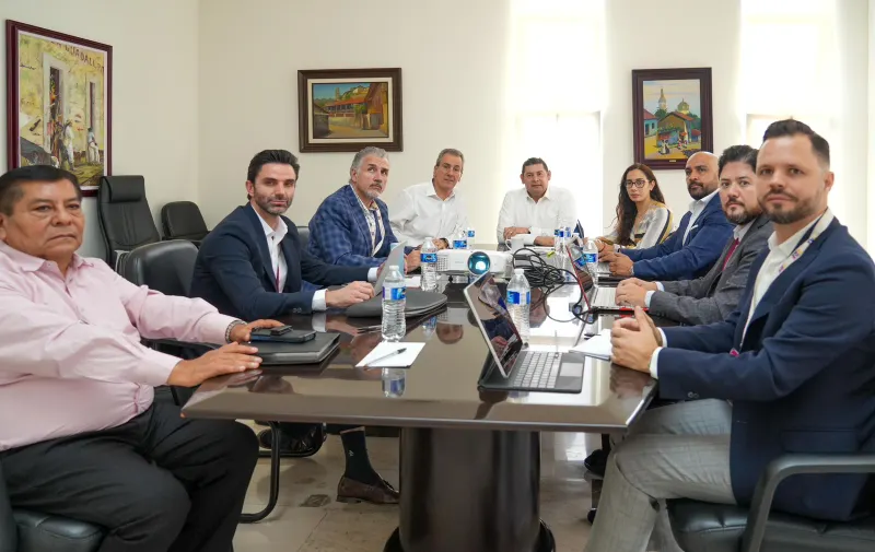 Armenta y Chedraui analizan proyectos de movilidad e infraestructura para la capital