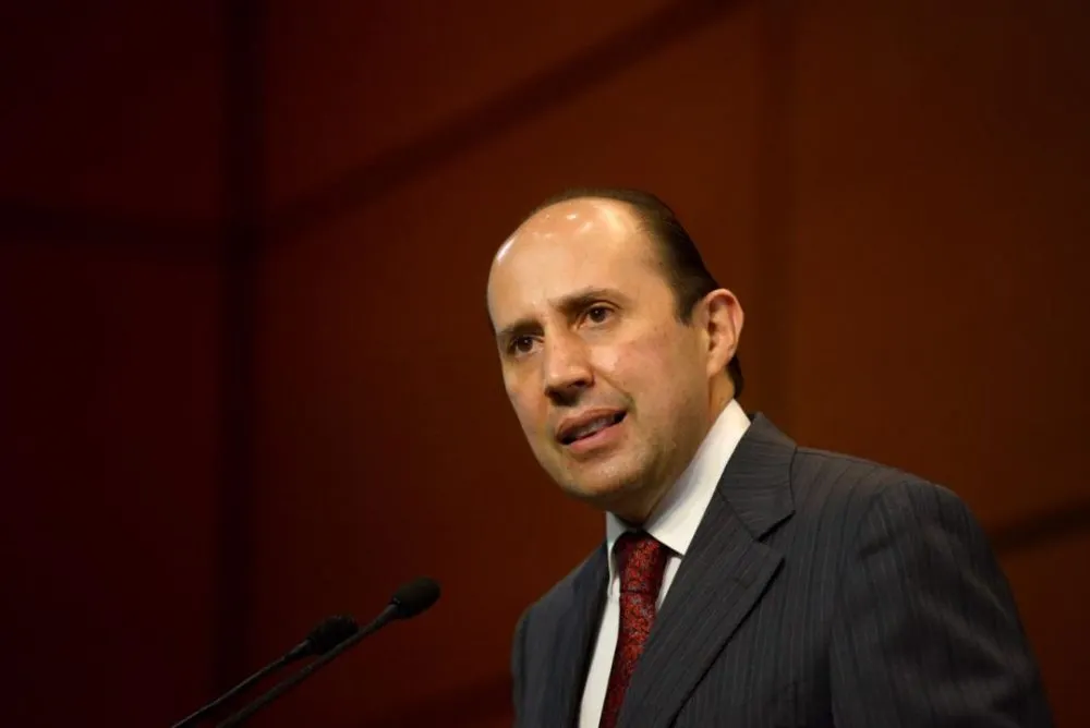 Fernando Manzanilla propone acciones para sumar a los adultos mayores inmunizados a la recuperación económica nacional