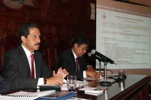 Anuncia Alfonso Esparza visita de destacados investigadores a la universidad