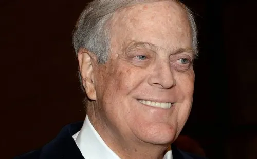 Muere David Koch, multimillonario estadounidense y gran donante de Trump