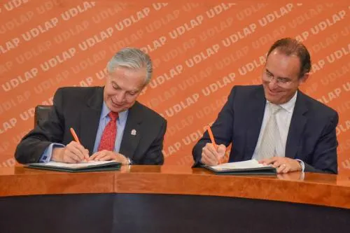 Udlap y la Asociación de Agentes Aduanales del Puerto de Veracruz signan convenio de colaboración