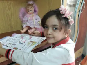 Niña siria que tuitea sobre la guerra sobrevive a bombardeos