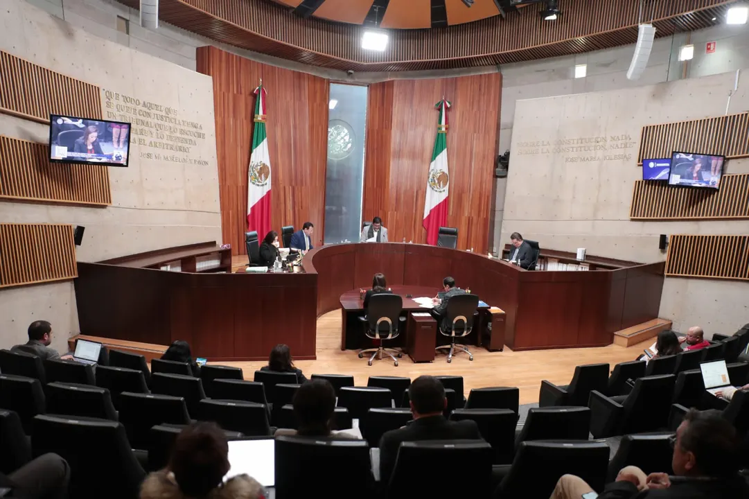 Modifica Tribunal Electoral sentencia relacionada con la reelección de diputados y alcaldes en Puebla