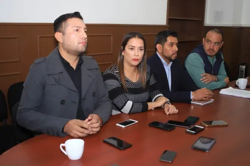 El G5 pide la cabeza del contralor por solapar a funcionarios