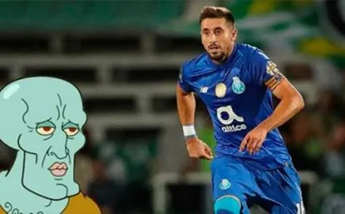 Héctor Herrera causa furor al posar para revista de moda