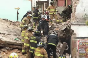 Reportan derrumbe de vivienda en centro histórico del DF