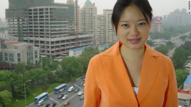 China atenta contra libre expresión; expulsa a periodista