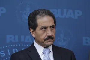 Pide Alfonso Esparza investigar y esclarecer homicidio de joven BUAP