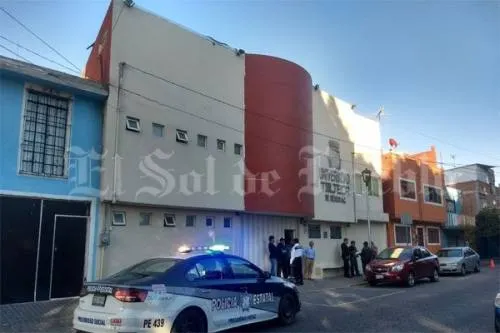 Apuñalan a guardia de seguridad de la Universidad Tolteca de México